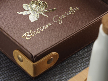 Лого трейд бизнес-подарки фото: Коробка 1653280